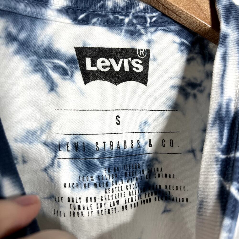 Levi's Tie Dye Tee LAST CALL - Picture 2 of 3